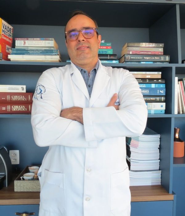 Dr. Conrado Cavalcanti